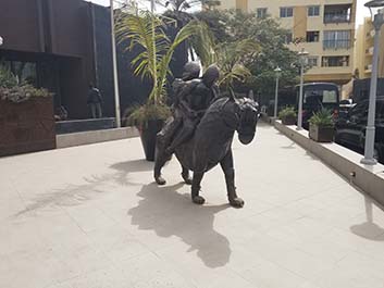 Statue