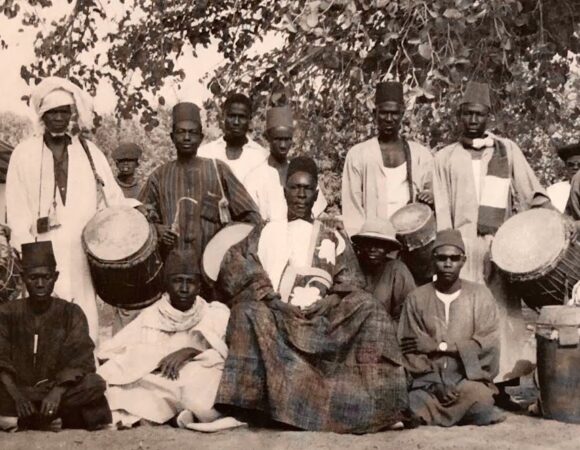 Les griots, gardiens de la mémoire et de l’histoire orale du Sénégal