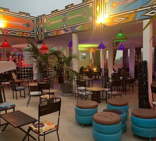 LA BRAISE RESTAURANT – BAR – LOUNGE